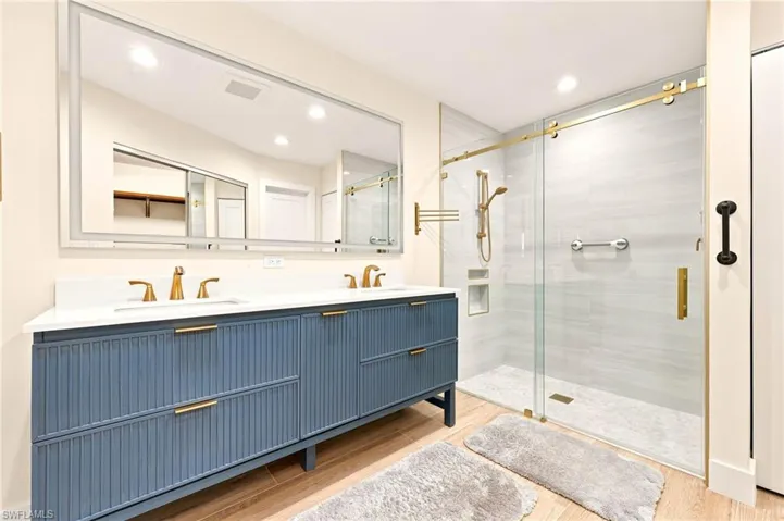2604 Sailors Way 120, Naples, Florida 34109