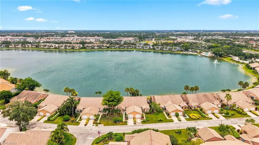 2604 Sailors Way 120, Naples, Florida 34109