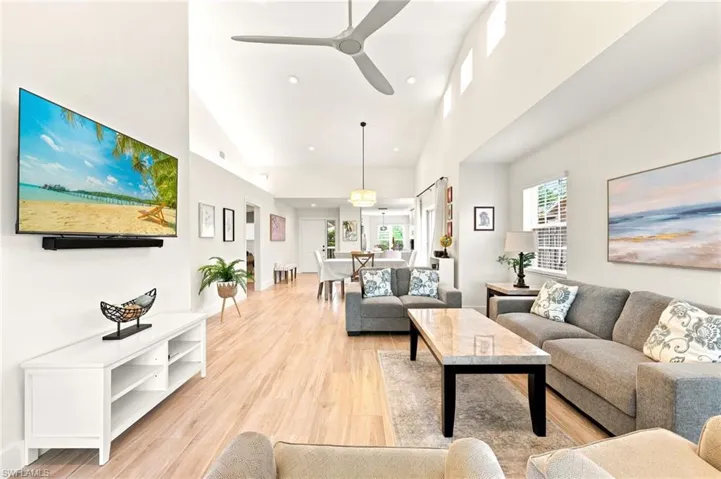 2604 Sailors Way 120, Naples, Florida 34109