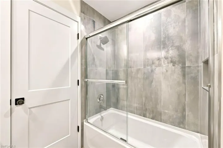 2604 Sailors Way 120, Naples, Florida 34109