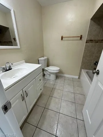 3215  Skyline  BLVD, Cape Coral, FL 33914