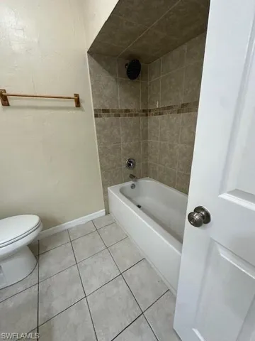 3215  Skyline  BLVD, Cape Coral, FL 33914