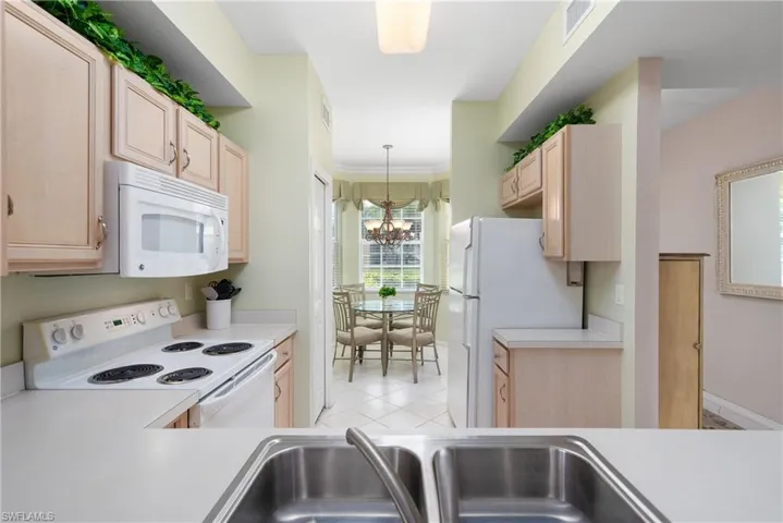 2325  Carrington  CT, Naples, FL 34109