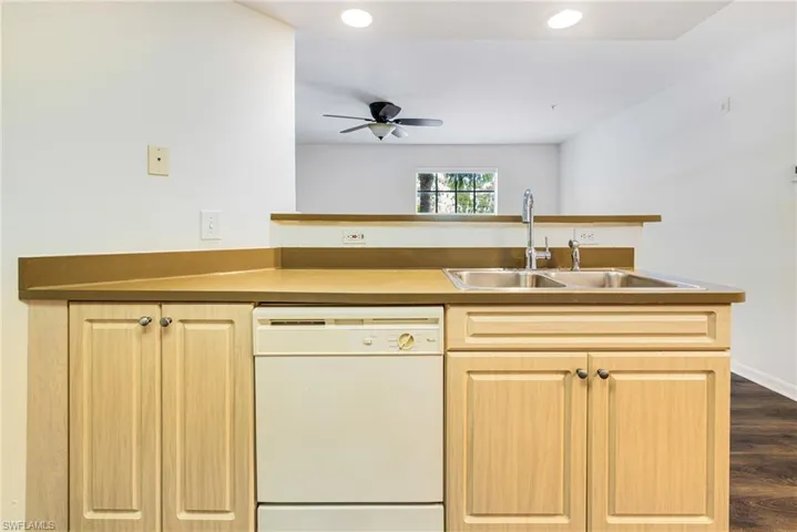 1773  Four Mile Cove  PKWY, Cape Coral, FL 33990