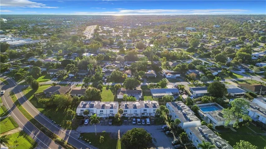 4924  Hawaii  BLVD, Naples, FL 34112
