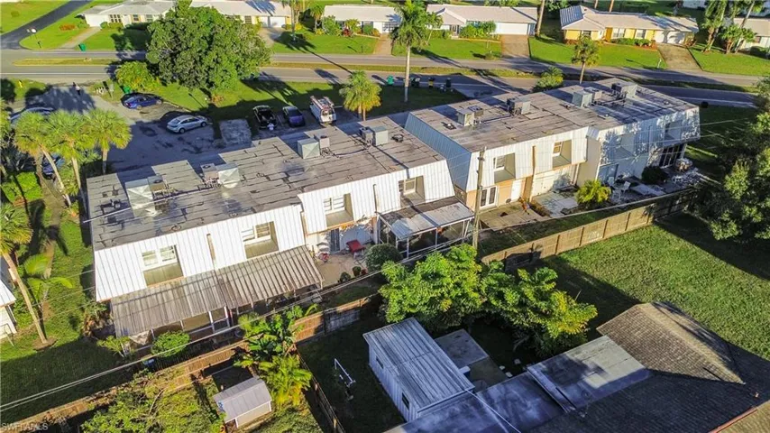 4924  Hawaii  BLVD, Naples, FL 34112