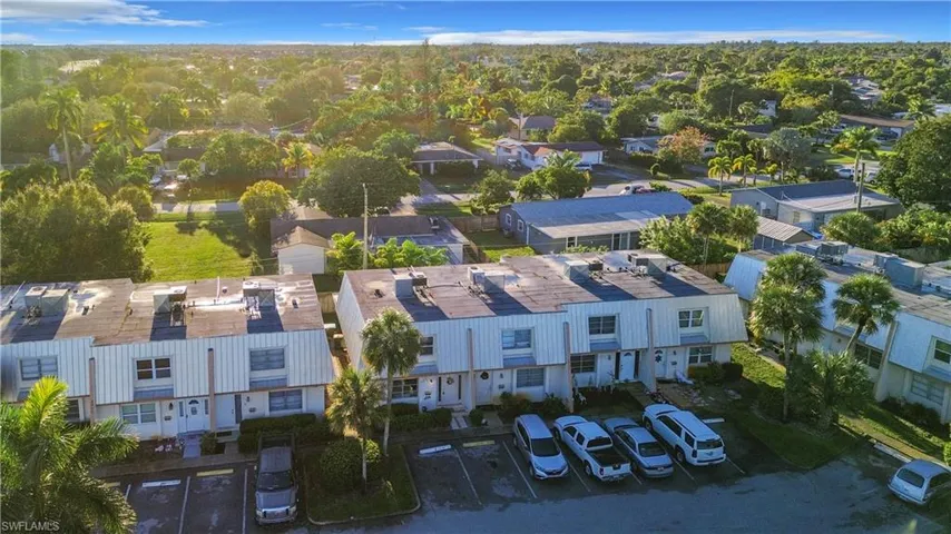 4924  Hawaii  BLVD, Naples, FL 34112