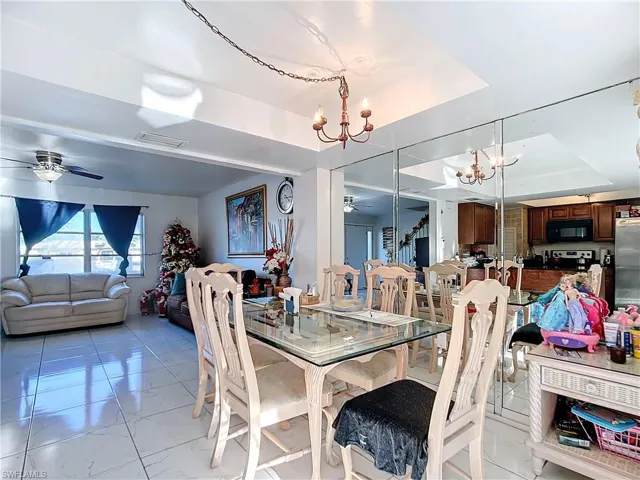 4924  Hawaii  BLVD, Naples, FL 34112