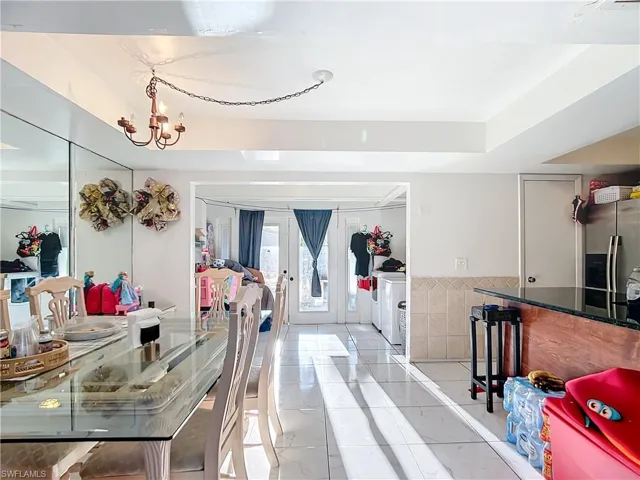 4924  Hawaii  BLVD, Naples, FL 34112