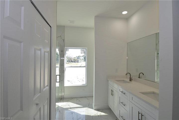 4419 60th AVE NE, NAPLES FL 34120
