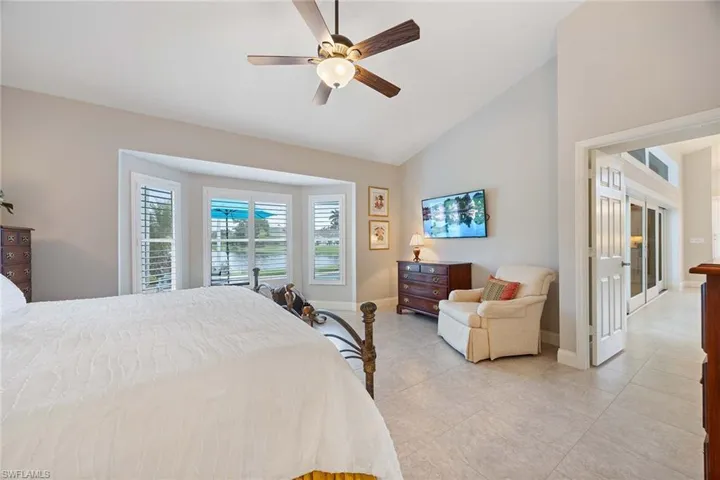 11794  Pintail  CT, Naples, FL 34119
