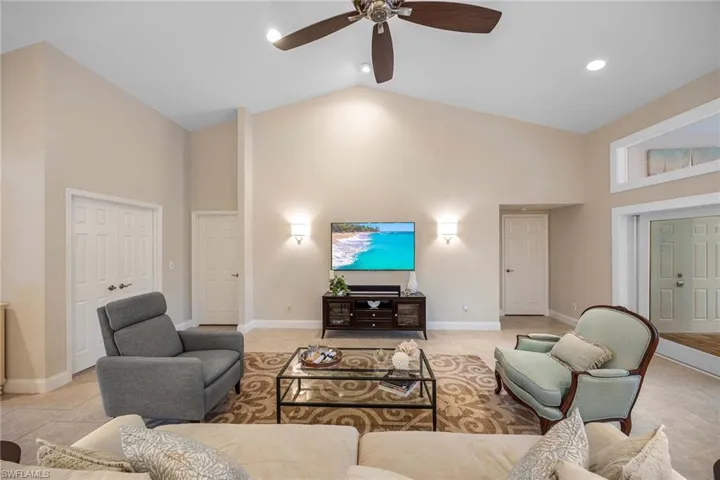 11794  Pintail  CT, Naples, FL 34119