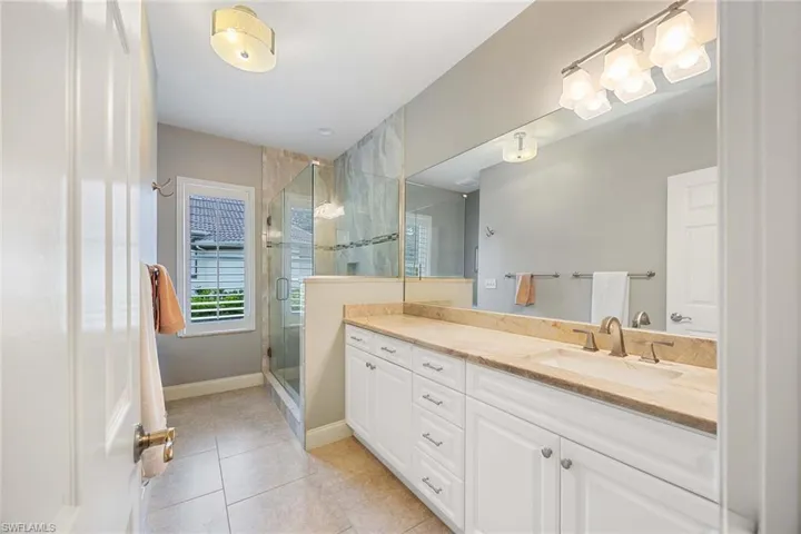 11794  Pintail  CT, Naples, FL 34119