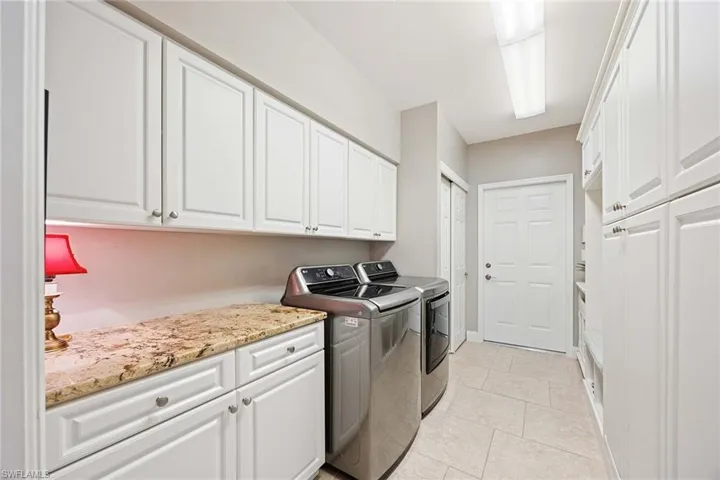 11794  Pintail  CT, Naples, FL 34119