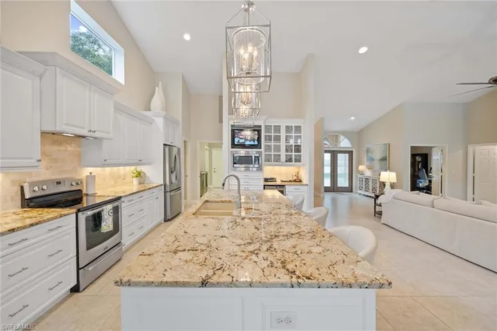 11794  Pintail  CT, Naples, FL 34119