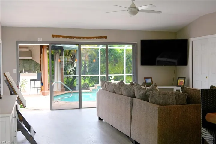 1145 Moon Lake Dr, Naples, Florida 34104
