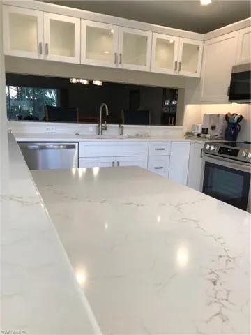 3032 Sandpiper Bay Cir G203, Naples, Florida 34112