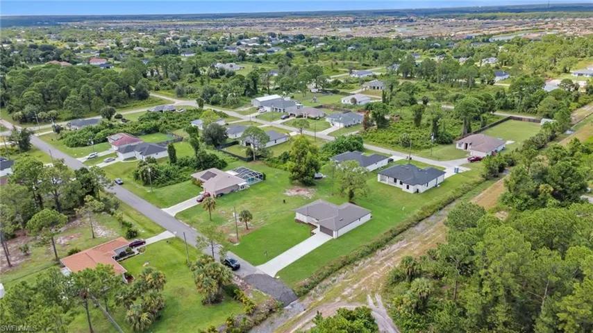 3500  69th W ST, Lehigh Acres, FL 33971