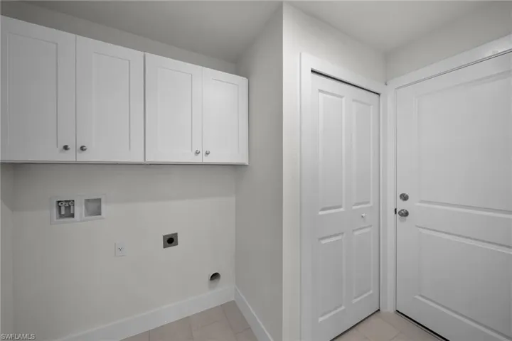 3500  69th W ST, Lehigh Acres, FL 33971