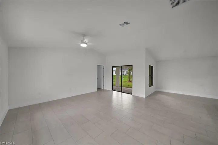 3500  69th W ST, Lehigh Acres, FL 33971