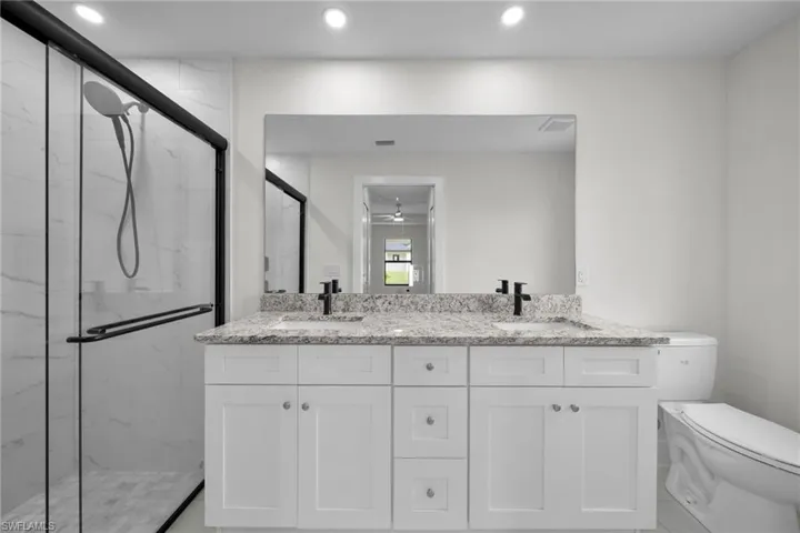 3500  69th W ST, Lehigh Acres, FL 33971