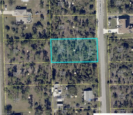 1009 Cleveland AVE, LEHIGH ACRES FL 33972