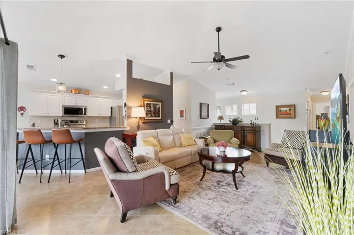 359 Dover PL, Naples, FL 34104,225009444