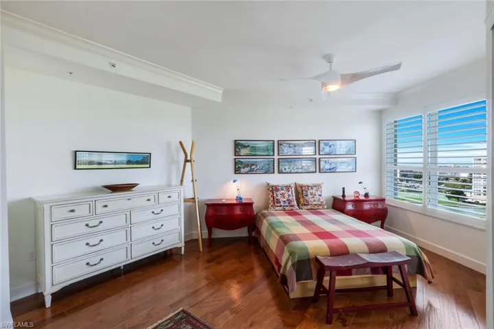 Primary suite