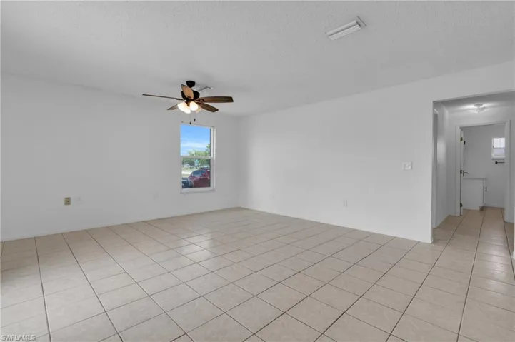 421 24th Ave, Cape Coral, Florida 33990