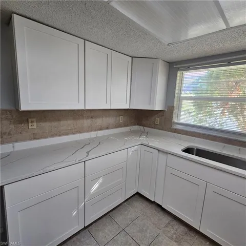 421 24th Ave, Cape Coral, Florida 33990