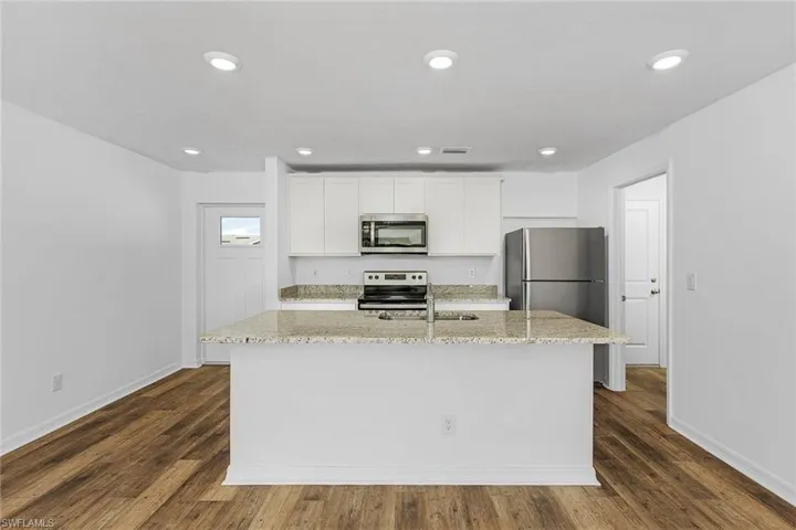 442 Burrstone Dr, Lehigh Acres, Florida 33974