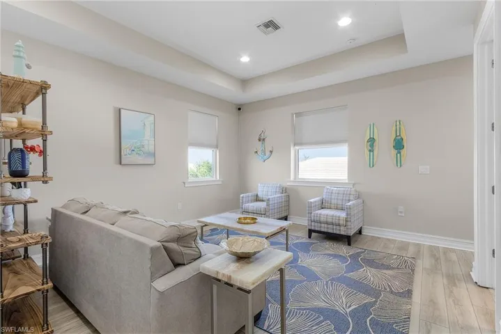 Upstairs Bonus room, living area