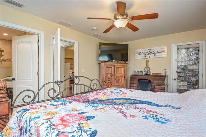 3480  36th SE AVE, Naples, FL 34117