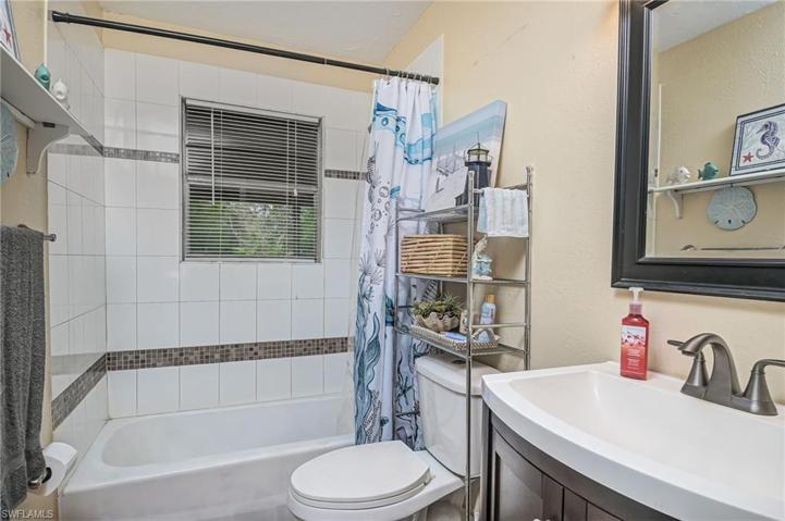 3480  36th SE AVE, Naples, FL 34117