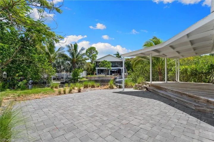66 River Ct, Naples, Florida 34110