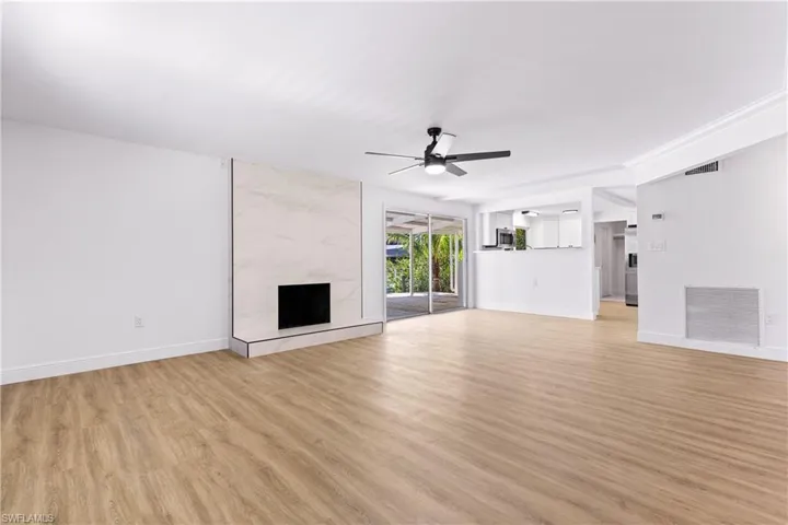 66 River Ct, Naples, Florida 34110