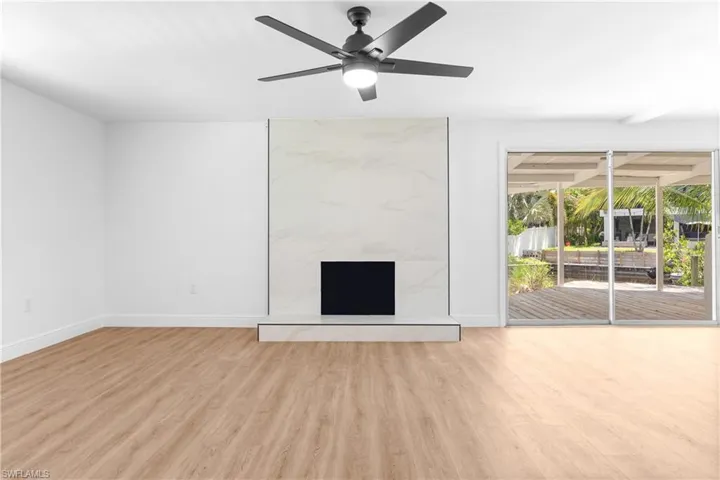 66 River Ct, Naples, Florida 34110