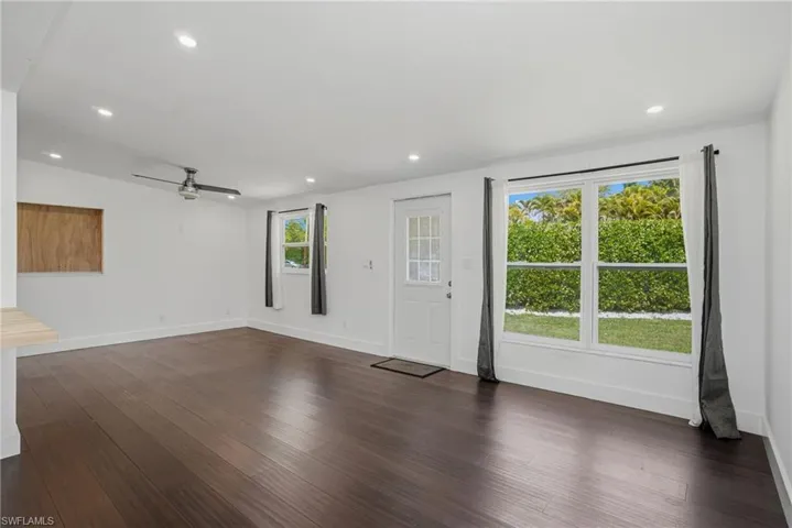 2300 Estey Ave, Naples, Florida 34104