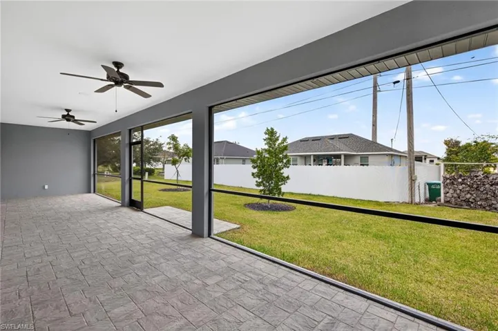 1912 Nw 24th Ter, Cape Coral, Florida 33993