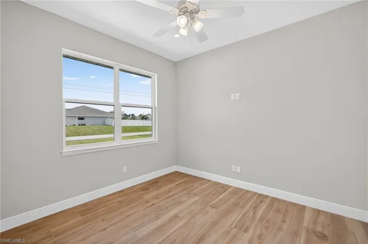 1912 Nw 24th Ter, Cape Coral, Florida 33993