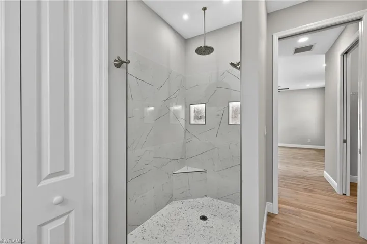 1912 Nw 24th Ter, Cape Coral, Florida 33993