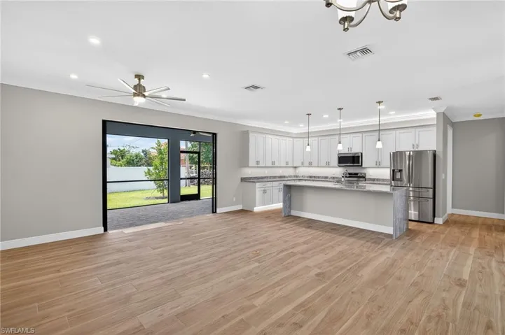 1912 Nw 24th Ter, Cape Coral, Florida 33993