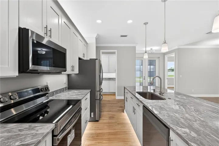1912 Nw 24th Ter, Cape Coral, Florida 33993