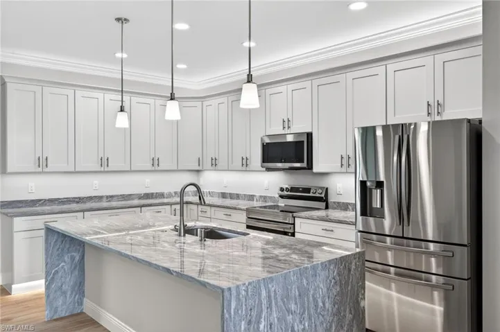1912 NW 24th  TER, Cape Coral, FL 33993