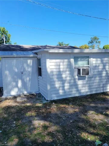 717 Burdick Ave, Fort Myers, Florida 33905