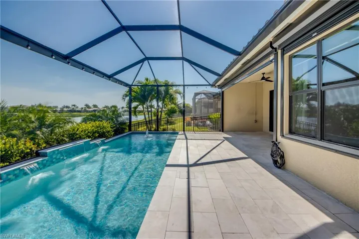 8260 Venetian Pointe Dr, Fort Myers, Florida 33908