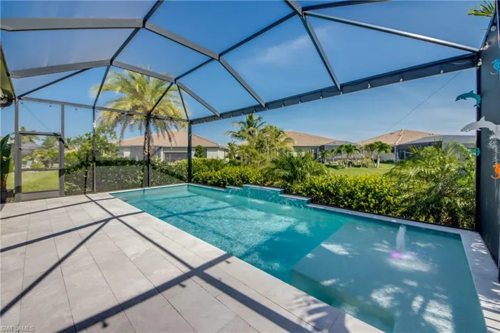 8260 Venetian Pointe Dr, Fort Myers, Florida 33908