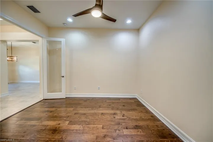 8260 Venetian Pointe Dr, Fort Myers, Florida 33908