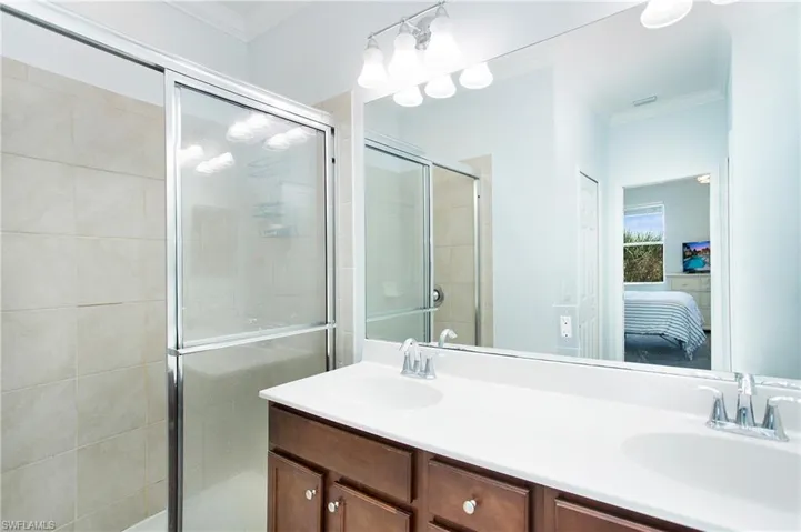 10305  Via Colomba  CIR, Fort Myers, FL 33966