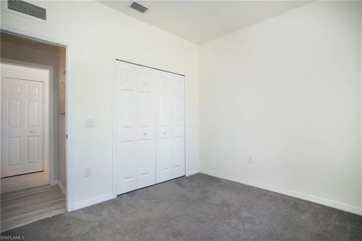 10305  Via Colomba  CIR, Fort Myers, FL 33966